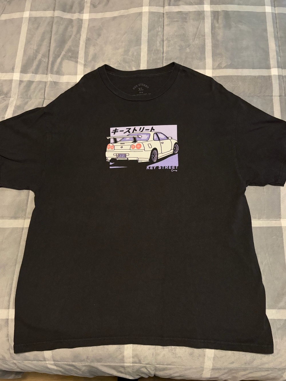 Key Street Men’s graphic tee